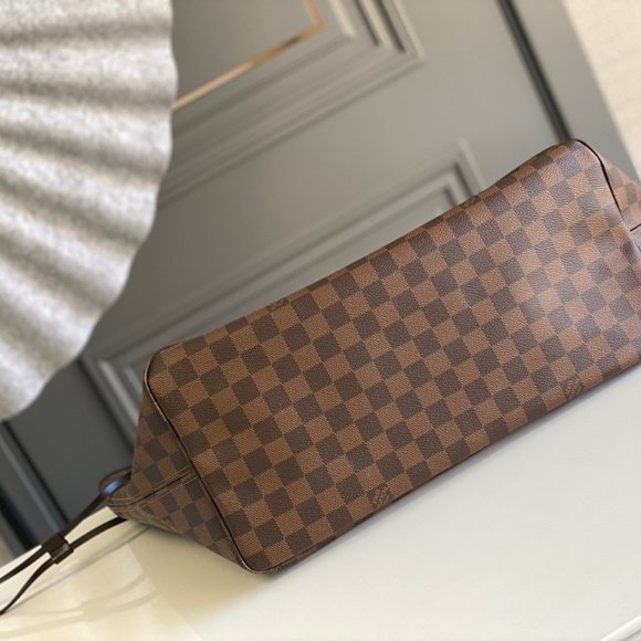 Louis Vuitton Monogram Neverfull MM Brown Red Bag - Picture 4 of 9